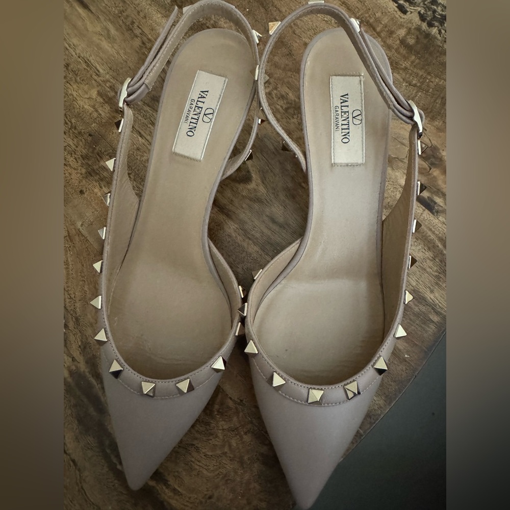 Valentino Rockstud slingbacks 39.5